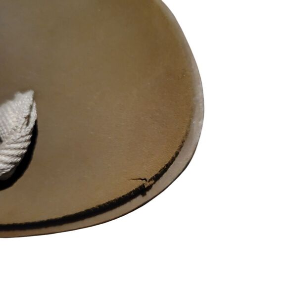 Yellow box flip flops size 7.5 - Picture 5 of 5